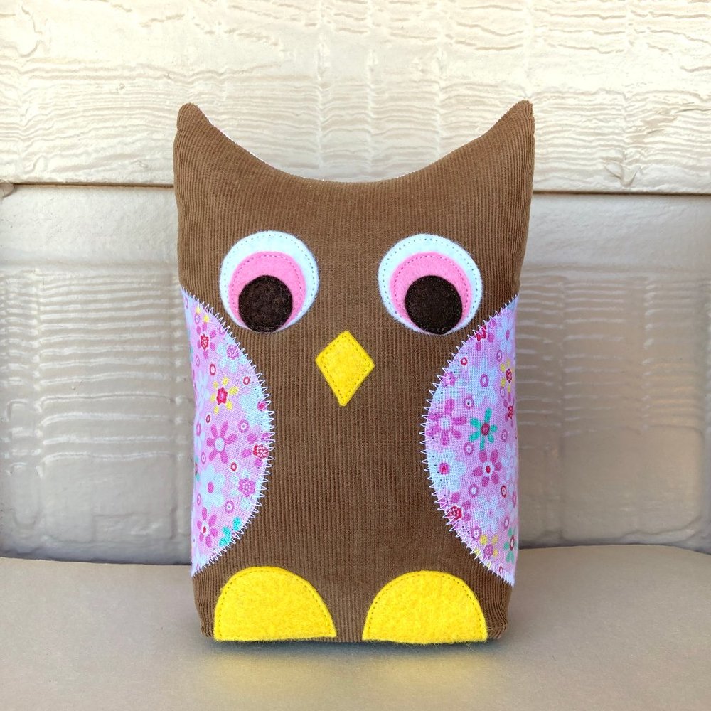 Brand new handmade owl doorstop, Handmade decor, Owl door weight, Cute doorstop